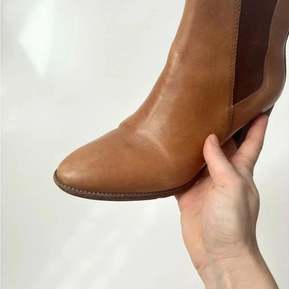Madewell Reagan Tan Genuine Leather Ankle Chelsea Booties Sz 8 - Picture 6 of 10